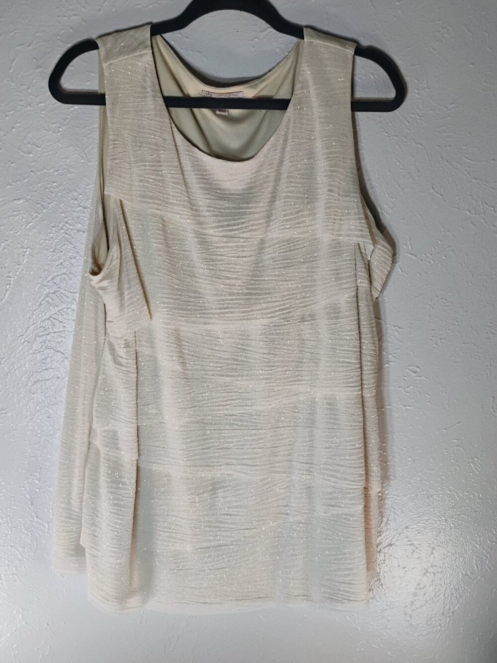 Gorgeous Dressbarn Cream Sparkly Ruffled Tank Top Women's Plus Size 2x